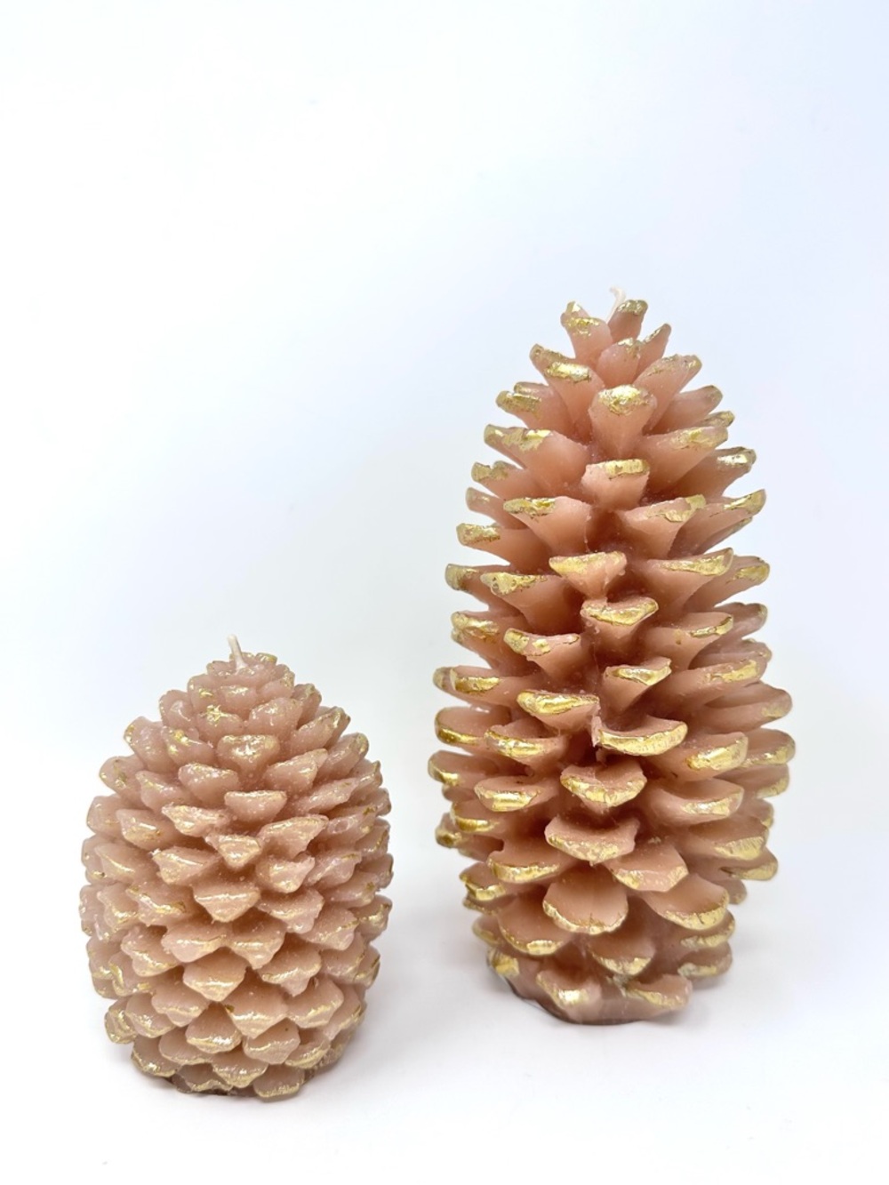 Anthropologie Pink Blush Pinecone Candles with Gold Trim Set of Two Decor New